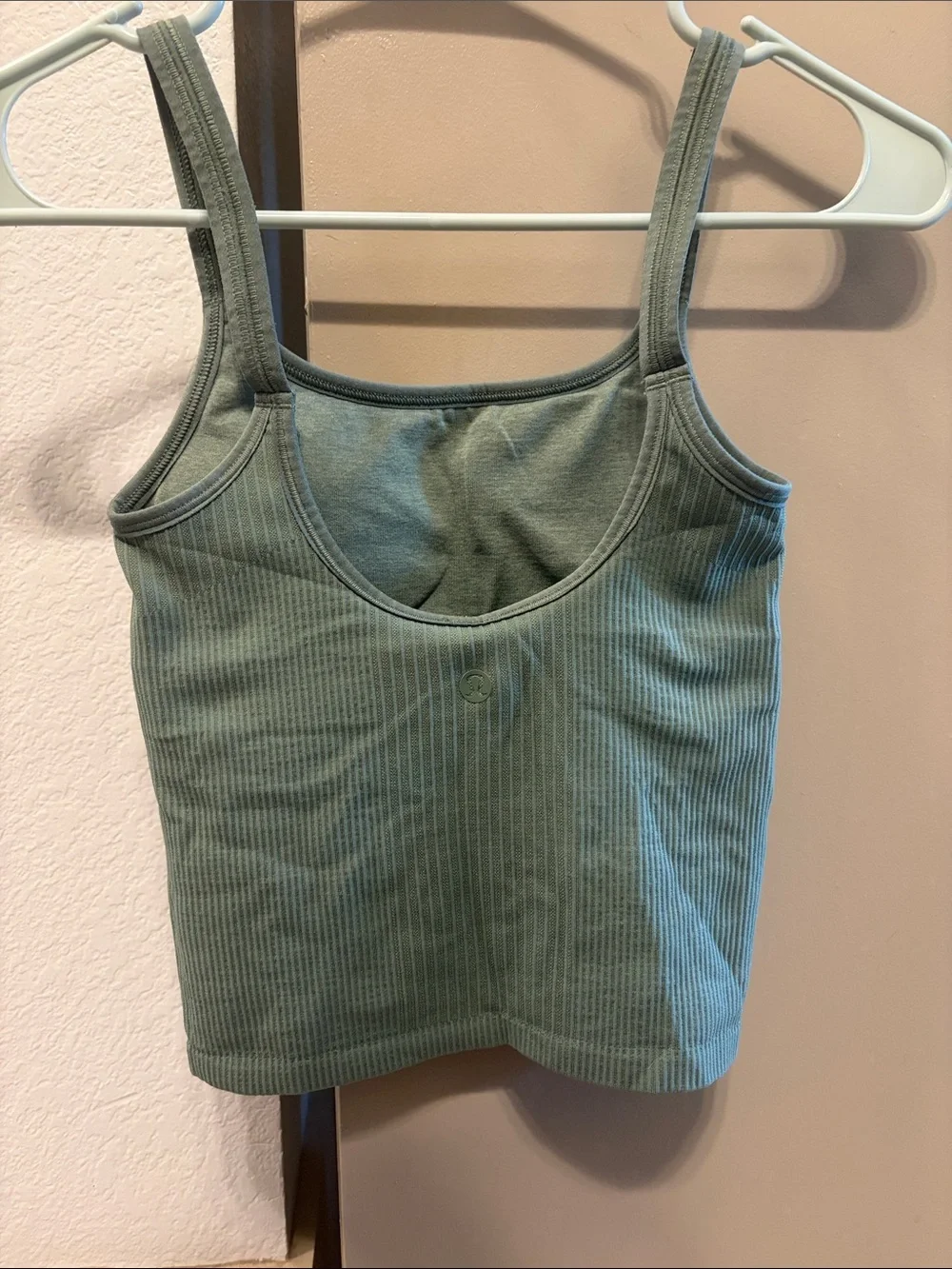 Lululemon tank top size 2